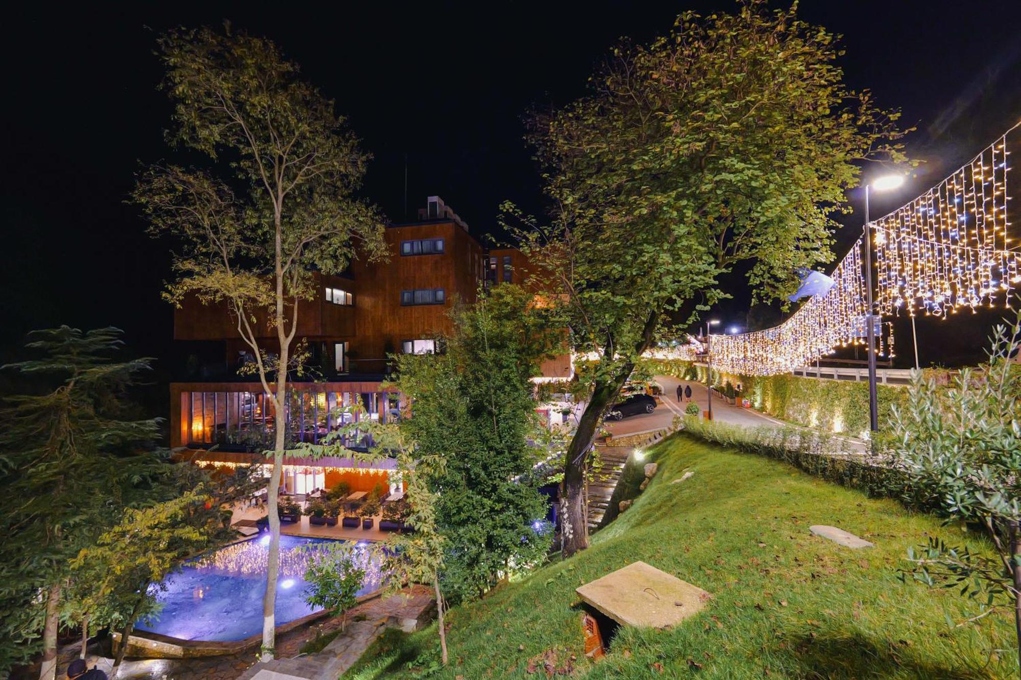 Hotel Uji Ftohte Tepelene
